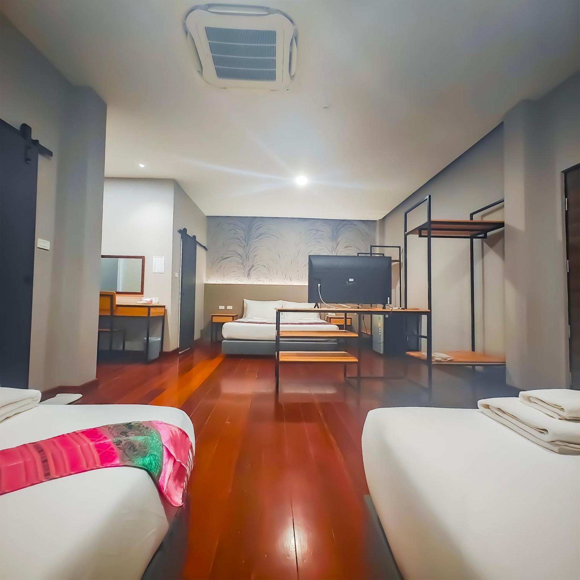 The Riva Vientiane Hotel Zewnętrze zdjęcie